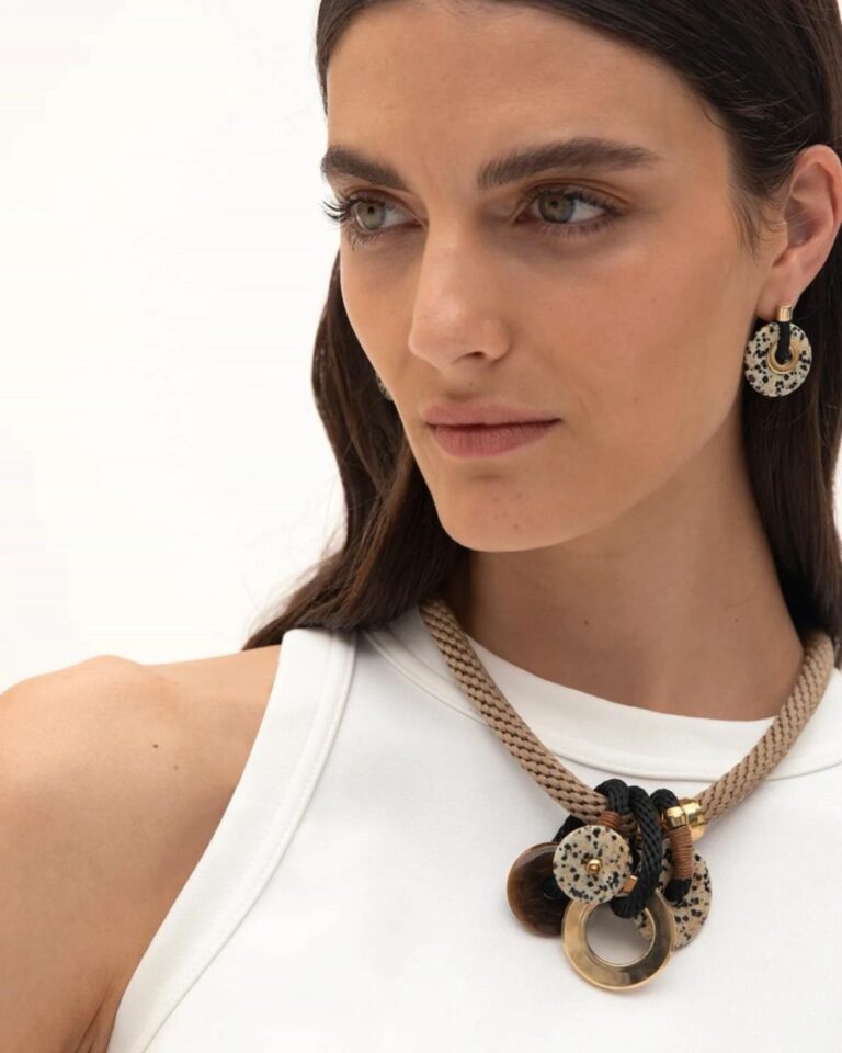 400877914 834456231795899 5621168461477562664 n 768x960