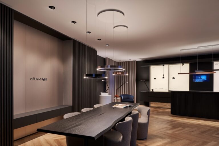 DSC8721 ret1 768x512